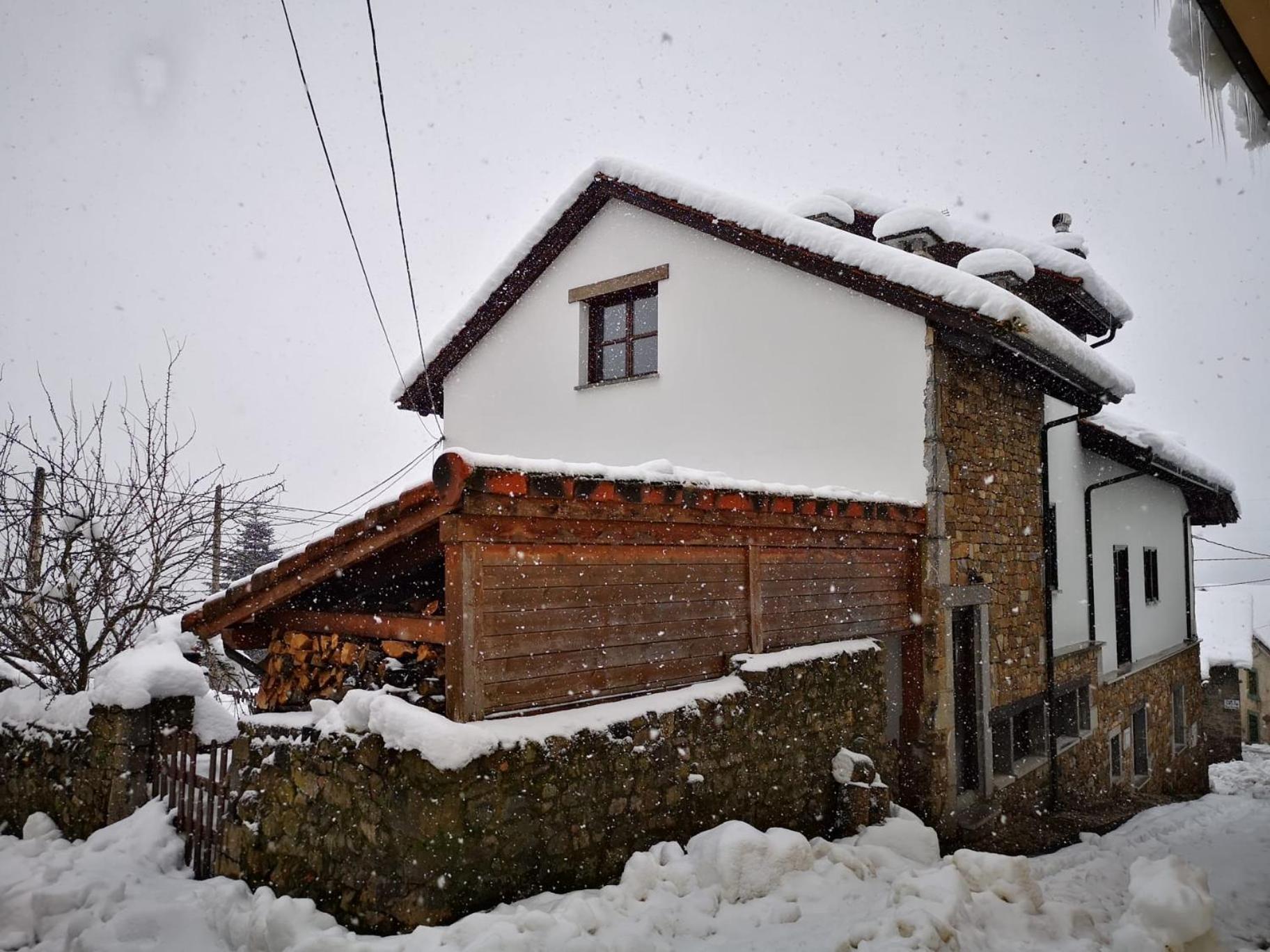 Apartamentos Rurales El Collain De Campiellos Esterno foto