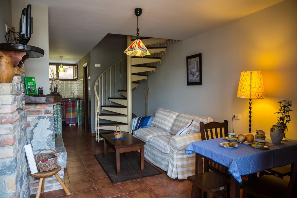 Apartamentos Rurales El Collain De Campiellos Esterno foto